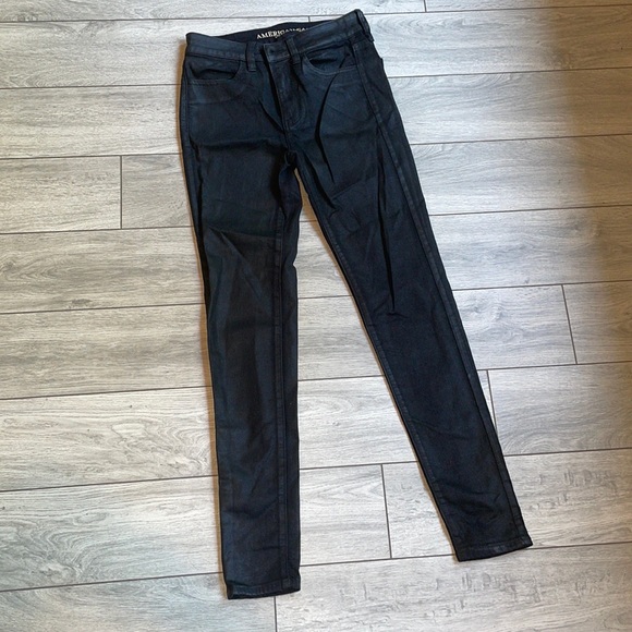 American Eagle high rise black jegging - Picture 3 of 9